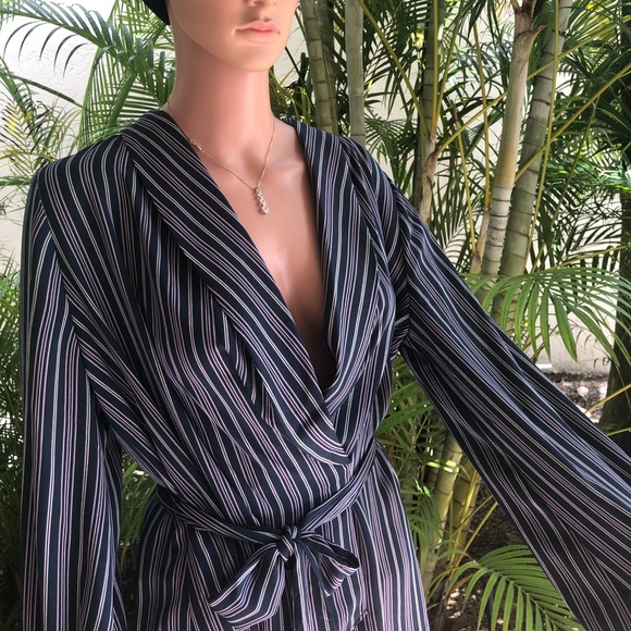 Striped Tie Wrap Blouse ( NEW) Beautiful - Picture 5 of 13